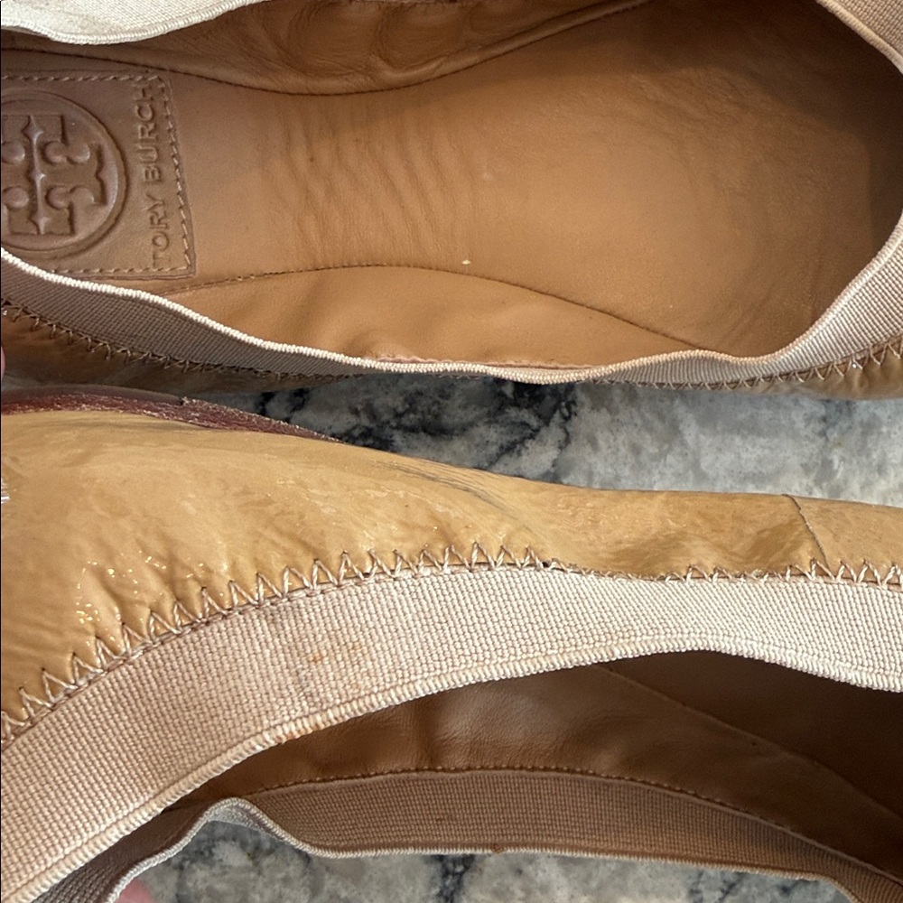 Tory Burch Caroline patent leather Tan Ballet Flats size 8 - Picture 11 of 11